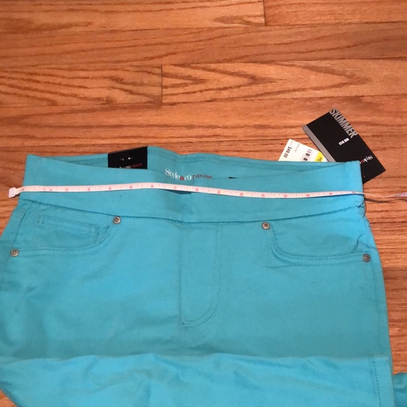 Style & Co Denim Petite Medium Turquoise Mid Rise Stretch Skimmer Pants NWT - Picture 6 of 10